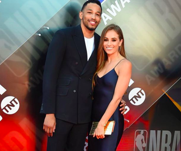 几乎按比例 几乎按比例